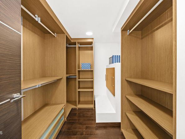 257 S Hudson Avenue 102, Pasadena CA 91101