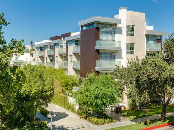 257 S Hudson Avenue 102, Pasadena CA 91101