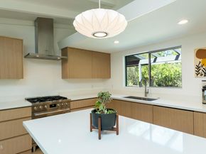 3505 El Lado Drive, Glendale CA 91208