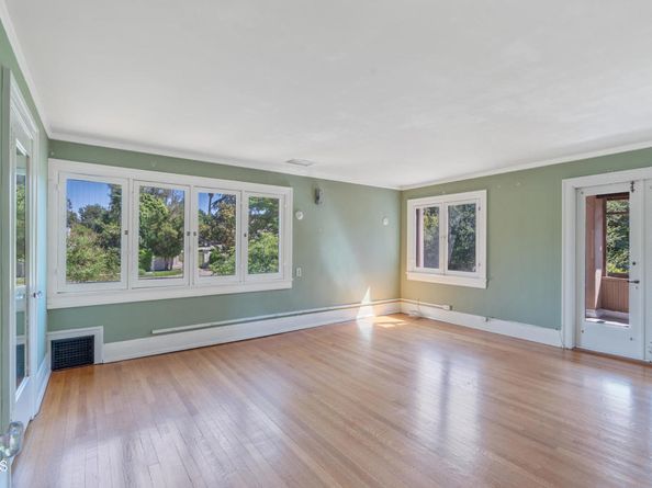 1205 S Oakland Avenue, Pasadena CA 91106