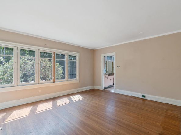 1205 S Oakland Avenue, Pasadena CA 91106