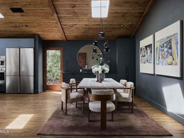 12406 La Maida St Street, Los Angeles CA 91607