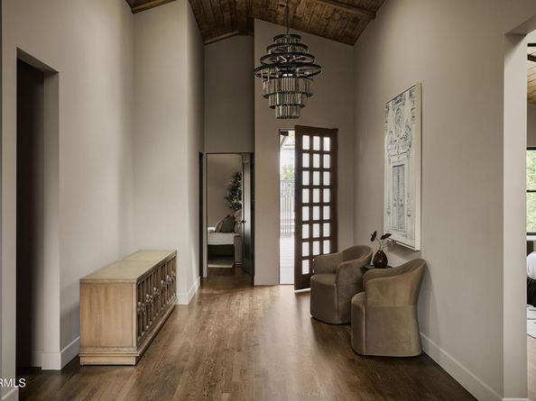 12406 La Maida St Street, Los Angeles CA 91607