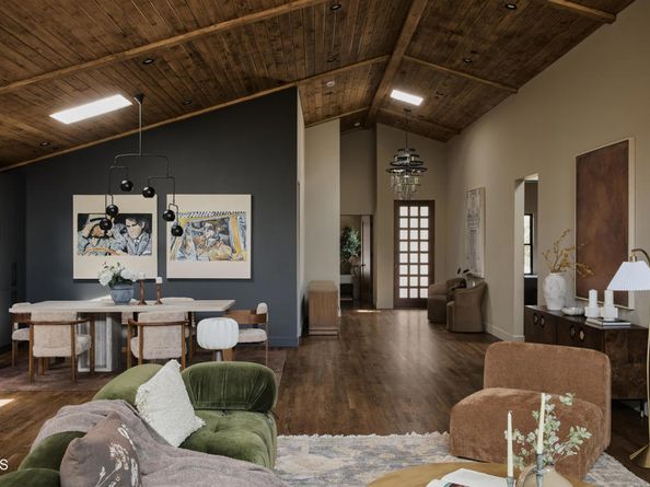 12406 La Maida St Street, Los Angeles CA 91607