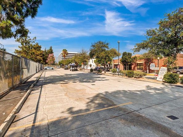 159 W Green Street 408, Pasadena CA 91105