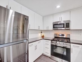 159 W Green Street 408, Pasadena CA 91105