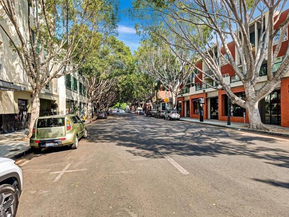 159 W Green Street 408, Pasadena CA 91105