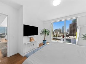 877 Francisco Street 1506, Los Angeles CA 90017