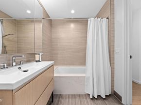 877 Francisco Street 1506, Los Angeles CA 90017