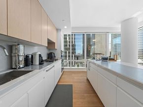 877 Francisco Street 1506, Los Angeles CA 90017