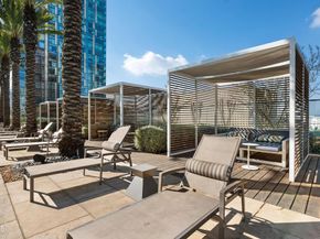 877 Francisco Street 1506, Los Angeles CA 90017