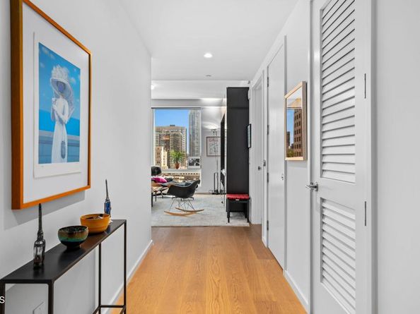 877 Francisco Street 1506, Los Angeles CA 90017