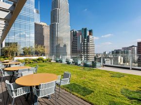 877 Francisco Street 1506, Los Angeles CA 90017