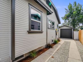 1210 W 70th Street, Los Angeles CA 90044