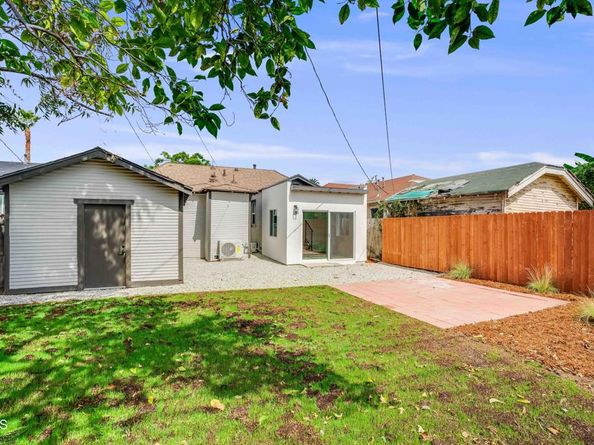 1210 W 70th Street, Los Angeles CA 90044