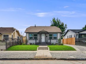 1210 W 70th Street, Los Angeles CA 90044