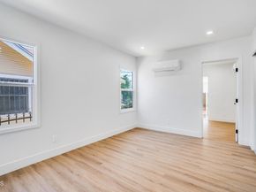 1210 W 70th Street, Los Angeles CA 90044