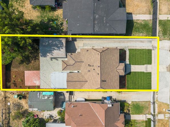 1210 W 70th Street, Los Angeles CA 90044