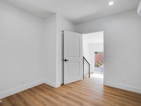 1210 W 70th Street, Los Angeles CA 90044
