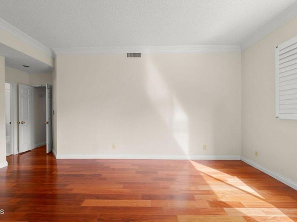 497 E California Boulevard 119, Pasadena CA 91106