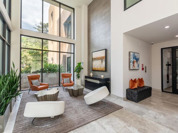 330 W Green Street 306, Pasadena CA 91105