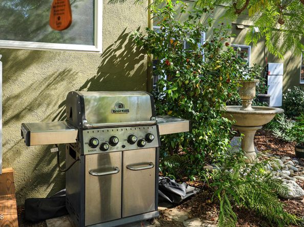847 Eaton Drive, Pasadena CA 91107