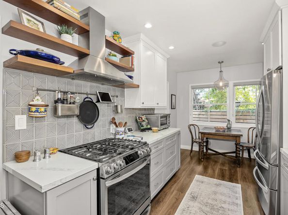 847 Eaton Drive, Pasadena CA 91107