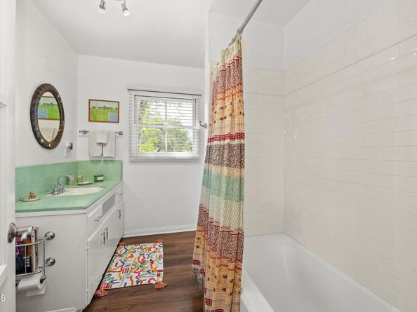 847 Eaton Drive, Pasadena CA 91107