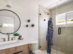 2911 1/2 N Coolidge Avenue, Los Angeles CA 90039
