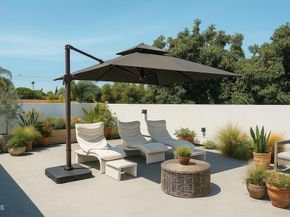 2911 1/2 N Coolidge Avenue, Los Angeles CA 90039