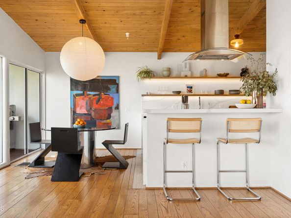 6201 1/4 Saylin Lane, Los Angeles CA 90042