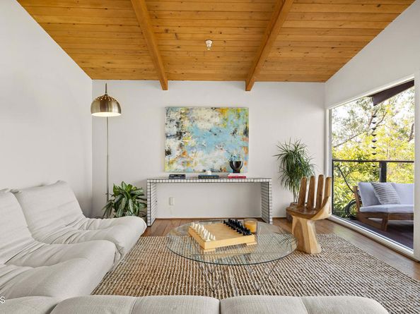 6201 1/4 Saylin Lane, Los Angeles CA 90042