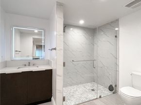 2939 Leeward Avenue 419, Los Angeles CA 90005