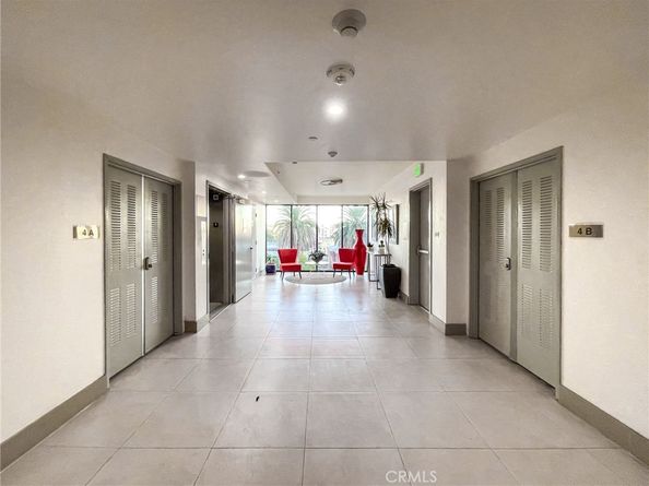 2939 Leeward Avenue 419, Los Angeles CA 90005