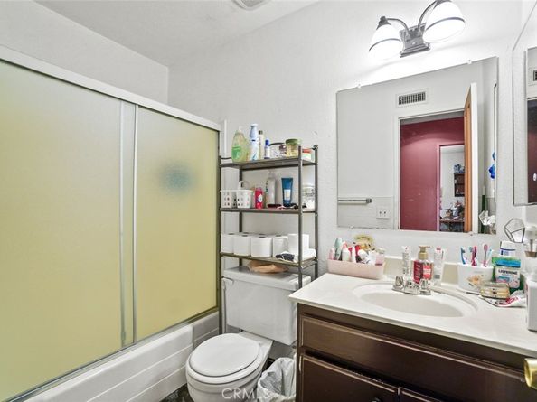 2119 S Phoenix, Ontario CA 91761