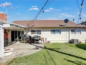 15391 Rushmoor Lane, Huntington Beach CA 92647