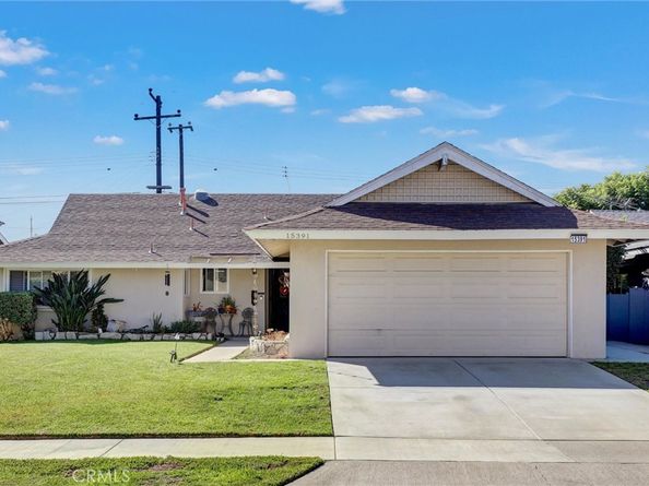 15391 Rushmoor Lane, Huntington Beach CA 92647