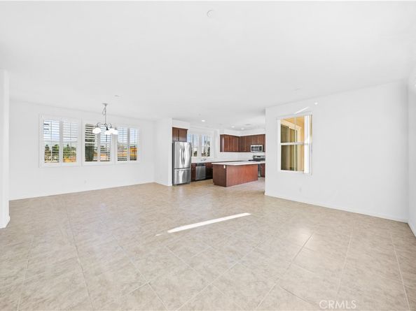 227 Promenade, Pomona CA 91767