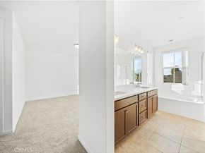 227 Promenade, Pomona CA 91767