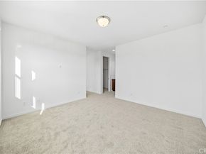 227 Promenade, Pomona CA 91767