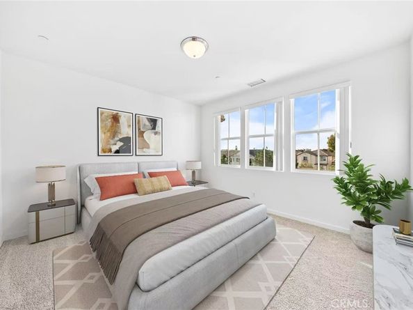 227 Promenade, Pomona CA 91767