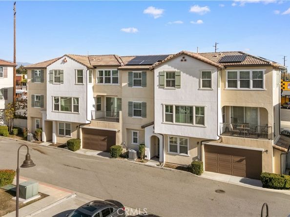 227 Promenade, Pomona CA 91767