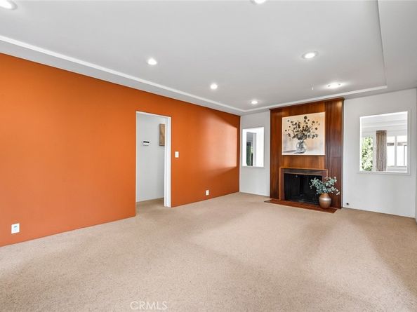 457 Chester Place, Pomona CA 91768