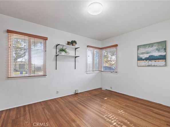 457 Chester Place, Pomona CA 91768