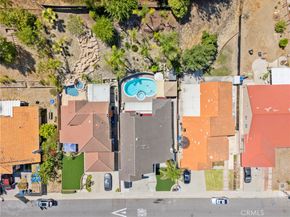 11 Rising Hill Road, Pomona CA 91766