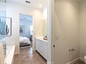 51 Runner, Irvine CA 92620