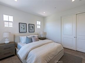 51 Runner, Irvine CA 92620