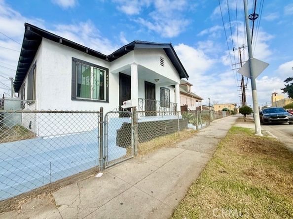 2411 Griffith Avenue, Los Angeles CA 90011