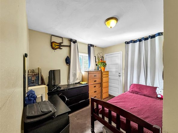 3729 Paloma Street, Los Angeles CA 90011