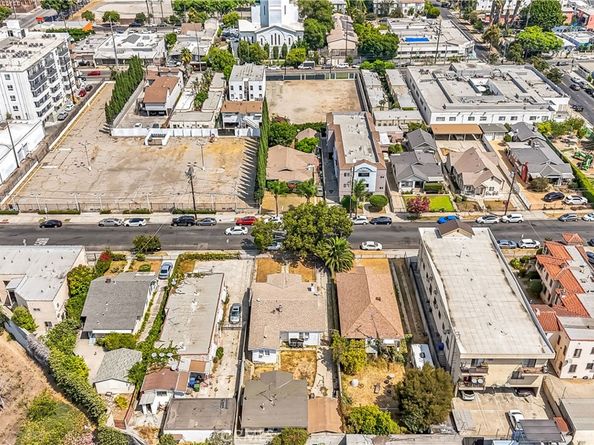 5426 La Mirada Avenue, Los Angeles CA 90029